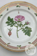 Royal Copenhagen Flora Danica Lunch Plate No 20/3550