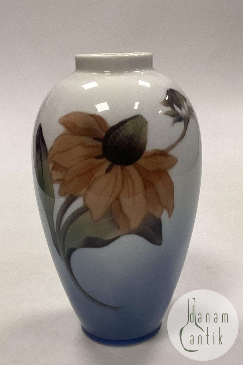Royal Copenhagen Art Nouveau vase No. 2680/47C