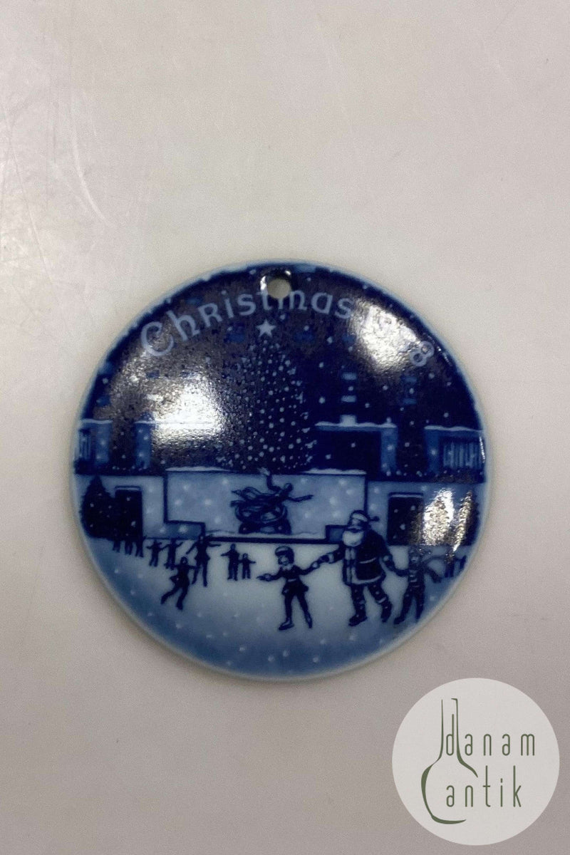 Bing og Grøndahl Christmas in America Ornament 1988