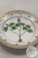 Royal Copenhagen Flora Danica Spisetallerken No. 624 (20/3549)