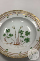 Royal Copenhagen Flora Danica Dyb Tallerken No 20/3546 eller 604