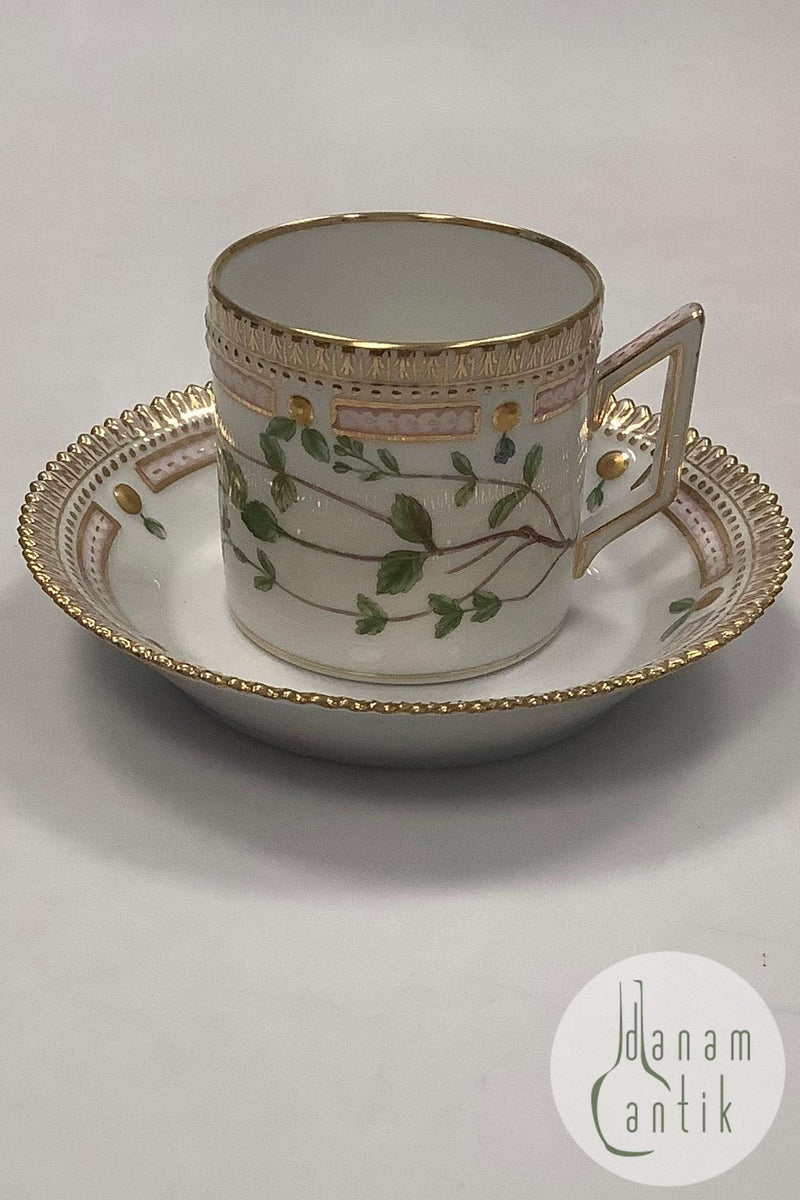 Royal Copenhagen Flora Danica Chokoladekop No 20 / 3513