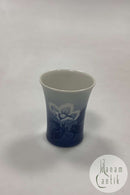 Bing and Grondahl Christmas Rose Vase No 207