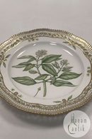 Royal Copenhagen Flora Danica Frokosttallerken No 20 / 3554 med gennembrudt kant