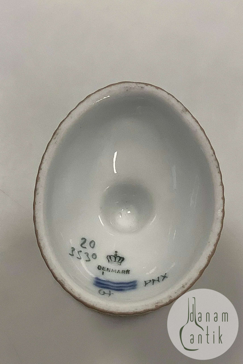 Royal Copenhagen Flora Danica Æggebæger No 20 / 3530 eller nyt nummer 696
