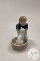 Bing og Grøndahl Figur Pige med Kat - Venner No. 2249