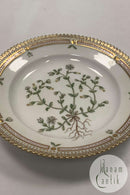 Royal Copenhagen Flora Danica Salat Tallerken No 20 / 3551