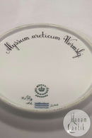 Royal Copenhagen Flora Danica Salat Tallerken No 20 / 3573