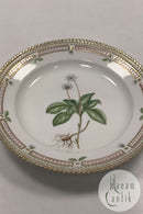 Royal Copenhagen Flora Danica Salat Tallerken No 20 / 3573