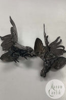 Sølvplet Ormamental Figurer af Hane og høne der slås