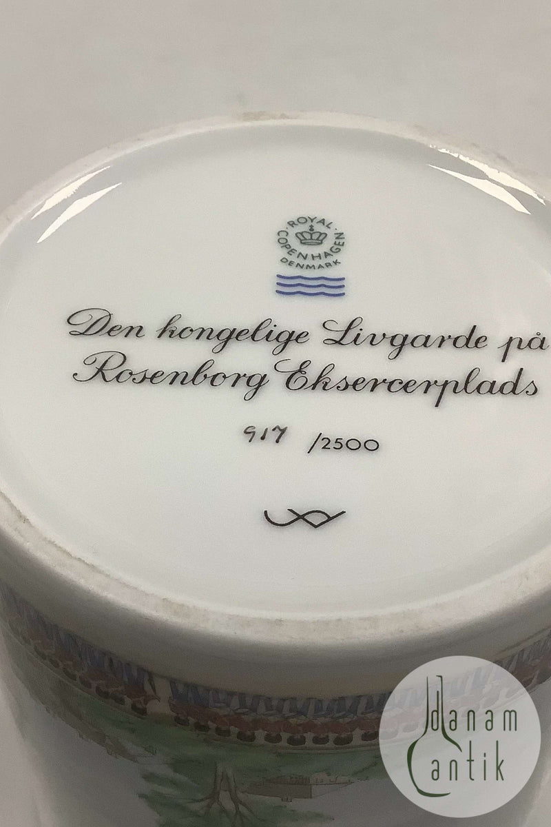 Royal Copenhagen Kgl. Livgarde Krus 325 års Jubilæum uden låg