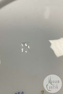 Royal Copenhagen Stel No 93 Hvid Halvblonde m. Blomster og Guldkant Stor Bladformet Asiet