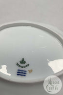 Royal Copenhagen Stel No 93 Hvid Halvblonde m. Blomster og Guldkant Bladformet Asiet