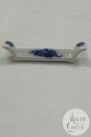 Royal Copenhagen Blue Flower knife rest No 2311