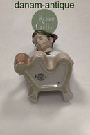 Lyngby Porcelænsfigur af Pige med Spand No. 20