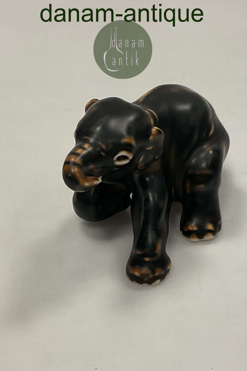 Royal Copenhagen Stentøjsfigur af Elefantunge No. 22742