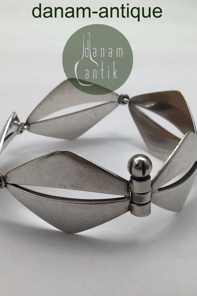 Hans Hansen Sterling Sølv Armlænke No. 230