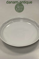 Royal Copenhagen White Magnolia with glazed relief Cake dish No 422