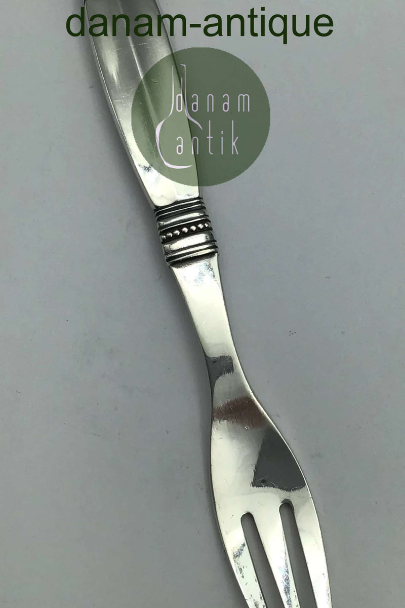 Georg Jensen Sterling Sølv Dronning Frugtgaffel No. 71