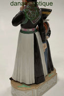 Royal Copenhagen overglasur figur Pieter og Trein Dirch Jan's Drenge og Pigedragt No 12105