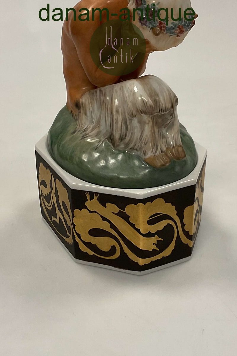 Royal Copenhagen Gerhard Henning Overglasur figur Grædende Faun på stand No 1188
