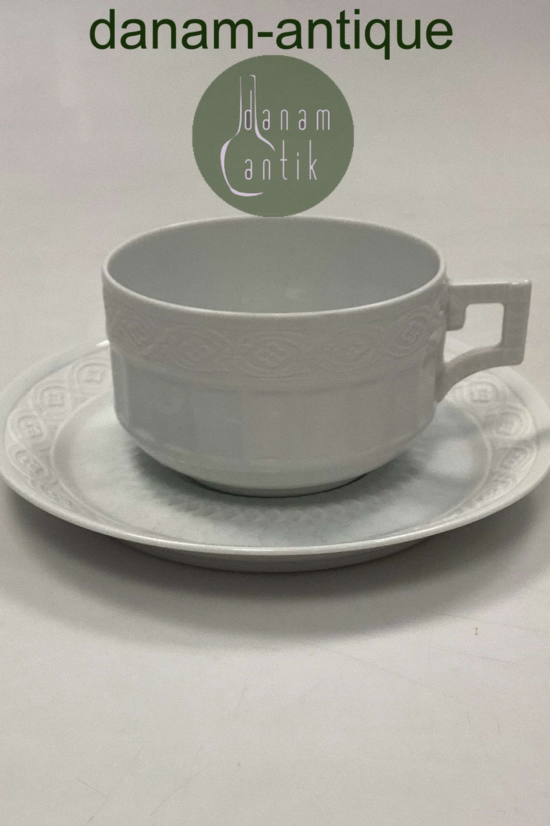 Royal Copenhagen Hvid Vifte Tekop med Underkop No. 84/11554