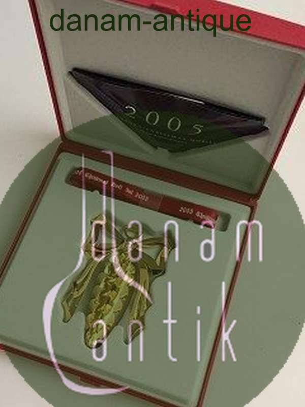 Georg Jensen Juleuro 2005 - Fyrrekogle