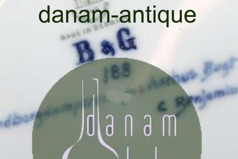 ビング＆グロンダール 1910年製クリスチャン・ベンジャミン・オルセンによるユニークな花器 No 188