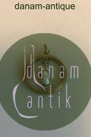 8Kゴールドとマザーオブパール貝のペンダント