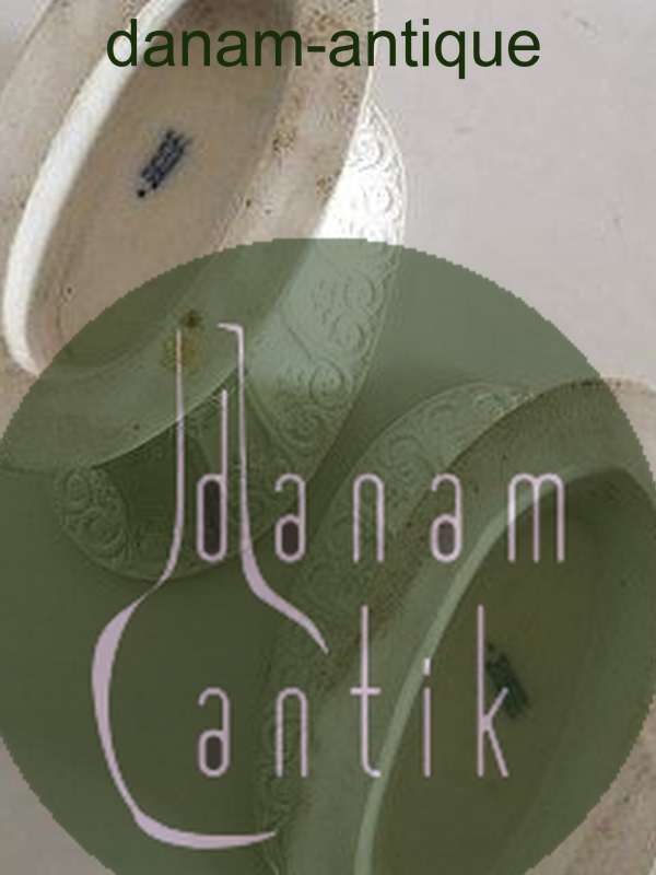 Royal Copenhagen Ein Paar frühe Empire-Vasen von Hetsch aus den Jahren 1820-1850