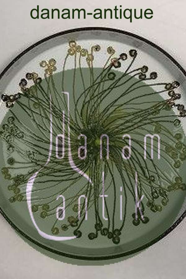 Royal Copenhagen Fajance fad No 635/3293