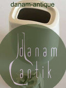 Royal Copenhagen Blanc de Chine Vase med Fan og hund af Johannes Hedegaard No 4362