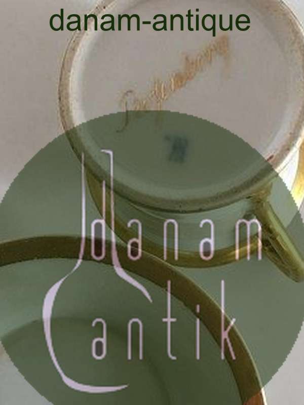 Royal Copenhagen Empire Cup mit Rosenborg-Motiv von 1820-1850