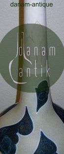 ロイヤルコペンハーゲン 磁器 / 衣類 1919年にスヴェンド・リングが制作したユニークな花瓶です。