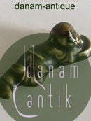 Royal Copenhagen Stentøjs Figur af Lille liggende Budda Dreng. Prøve Glasur