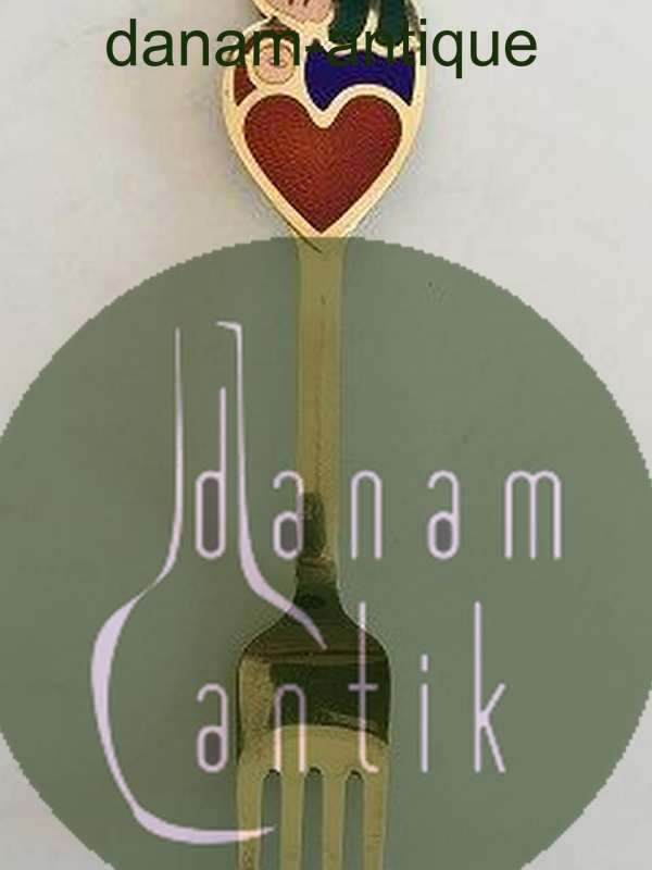 A. Michelsen 1968 Julegaffel Forgyldt Sterling Sølv med Emalje.