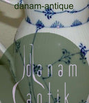 Royal Copenhagen Blaues kanneliertes Milchkännchen Nr. 450