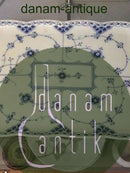 Royal Copenhagen musselmalet halvblonde Bakke No 677