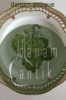 Royal Copenhagen Flora Danica Obstteller Nr. 429/3584. Misst 22 cm und ist in perfektem Zustand. Vor 1900 Nr. 106