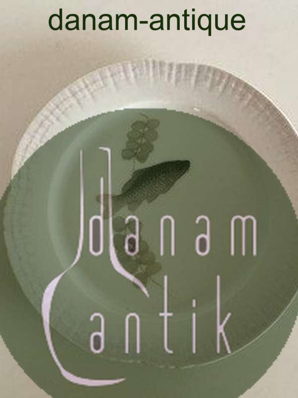 Royal Copenhagen Midsummernightsdream Fish Plate No 145/9520