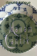 Royal Copenhagen Musselmalet Helblonde Sidetallerken No. 1088