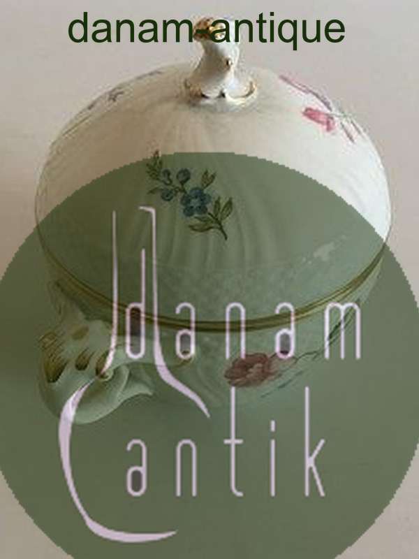 Royal Copenhagen Trelleborg Sukkerskål No 1680