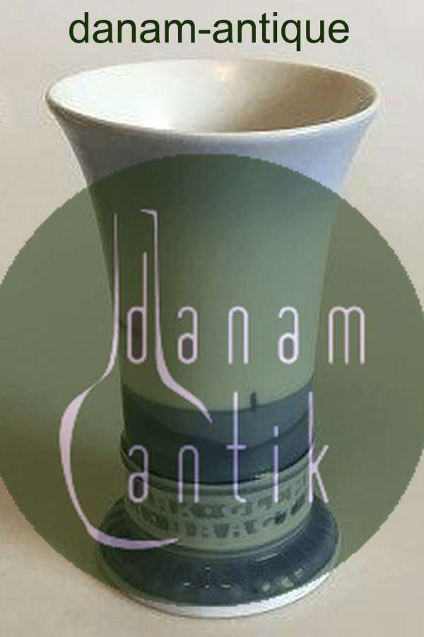 Royal Copenhagen Vase PMN