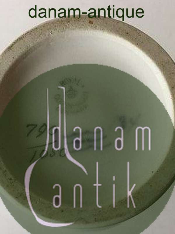 Royal Copenhagen Art Nouveau Vase No 790/1050