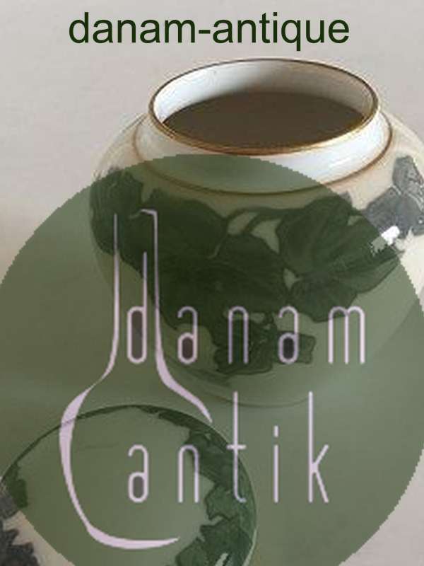 Royal Copenhagen Art Nouveau Lågvase No 1771/525