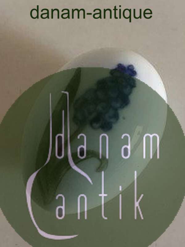 Royal Copenhagen Art Nouveau Æg No 436