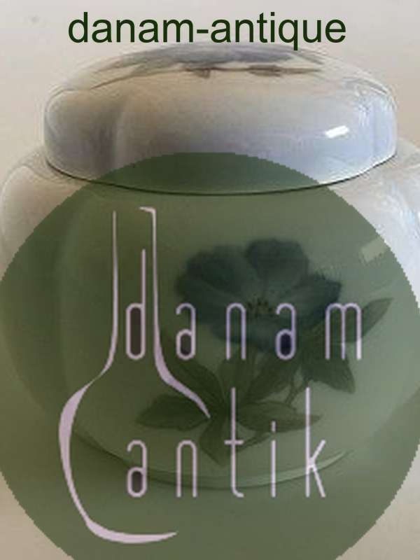 Royal Copenhagen Lågskål No 1763/424 med Blå Blomster Motiv