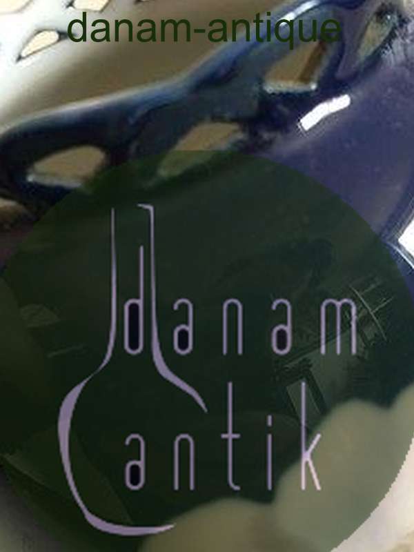 Royal Copenhagen Art Nouveau Vase med gennembrudt kandt No 353/160