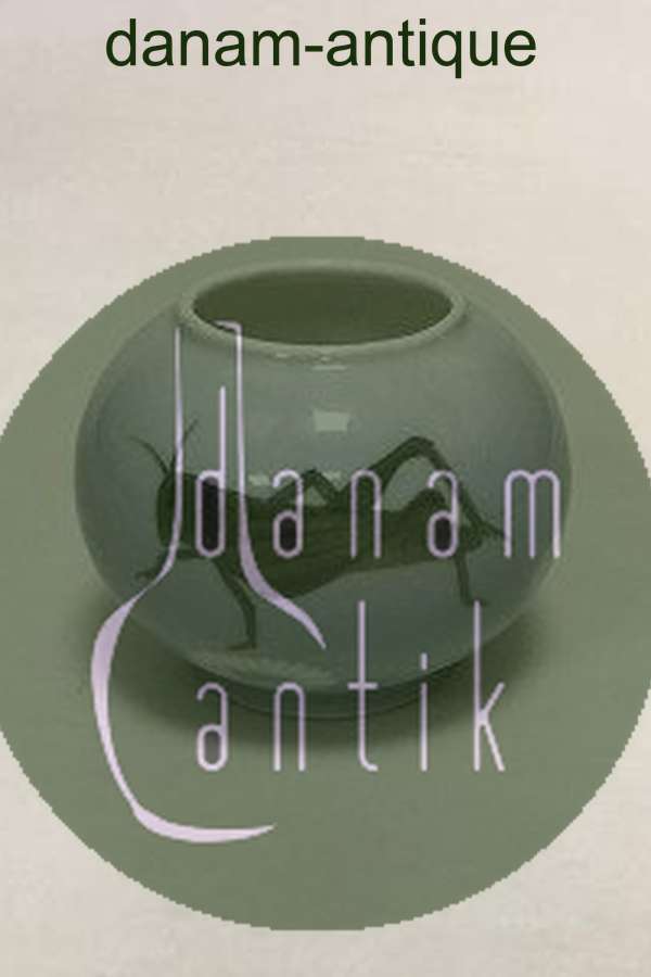 Royal Copenhagen Art Nouveau Lille vase No 217/42A