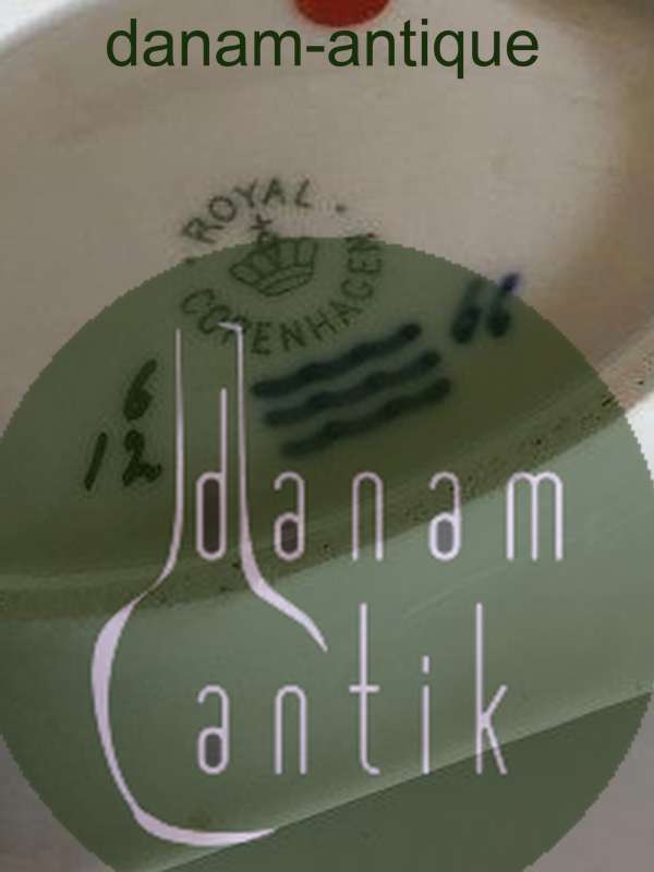 Royal Copenhagen Art Nouveau Fiskeskål No 6/12